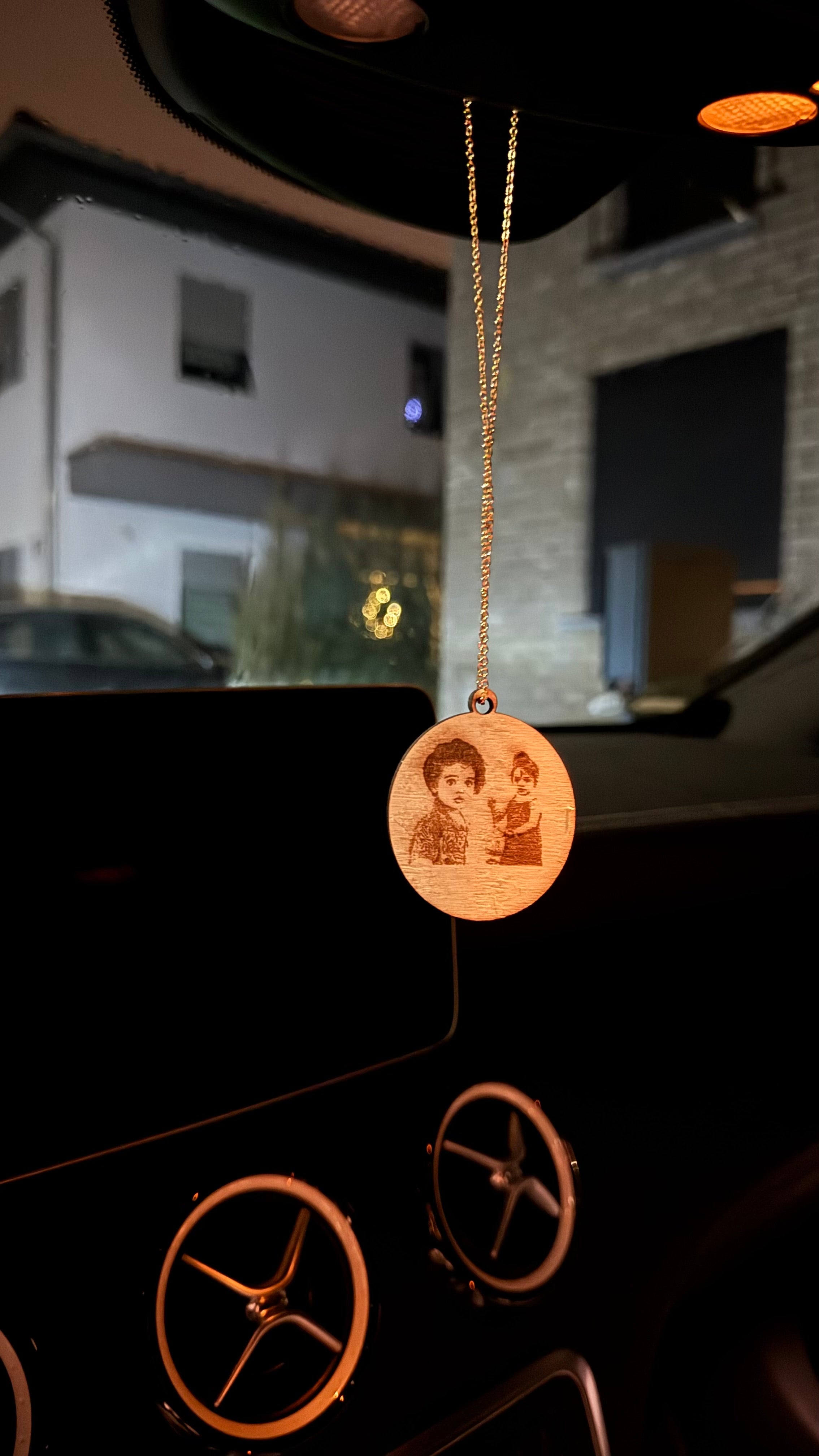 Auto Anhänger mit Bild