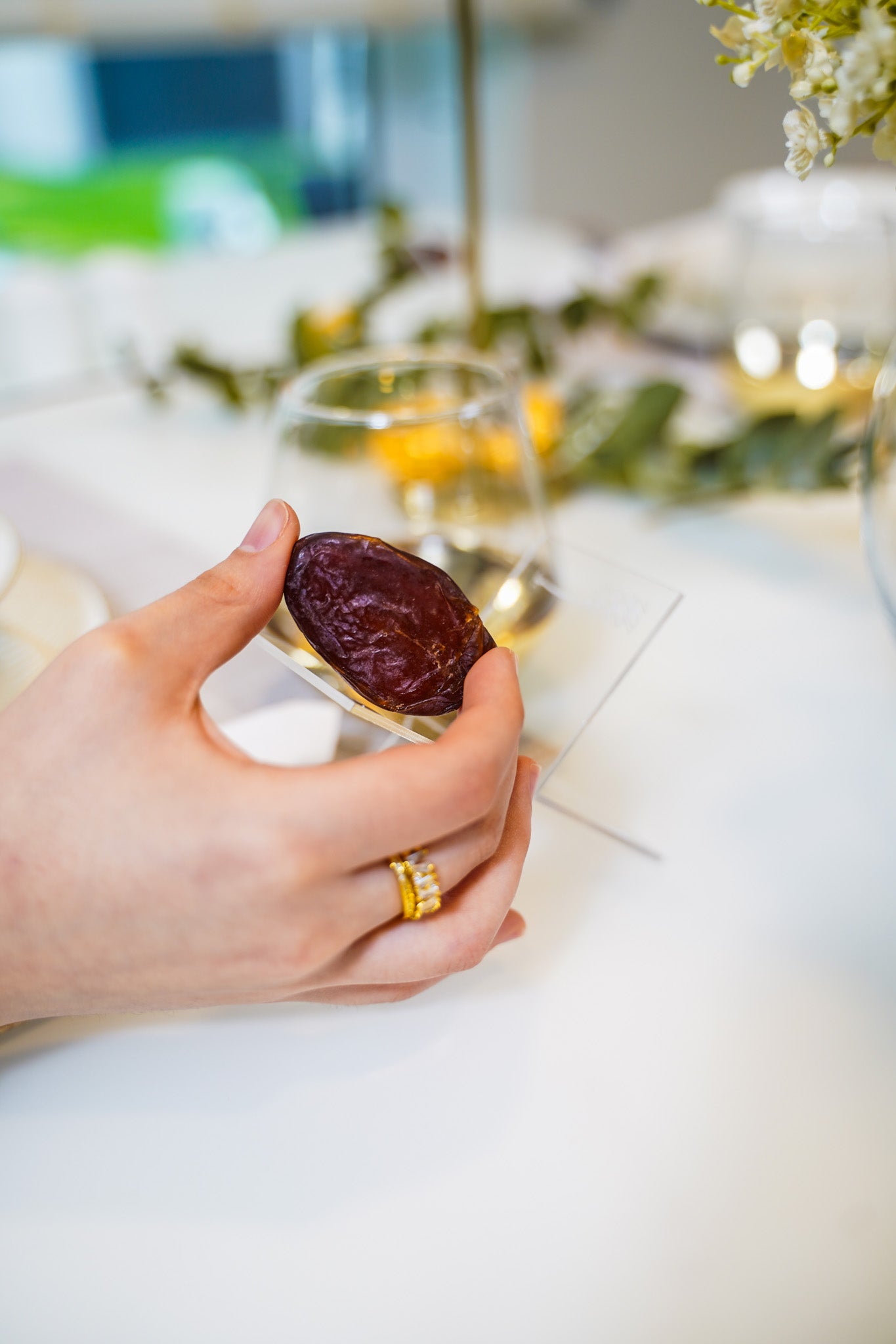 Dattelhalter Transparent