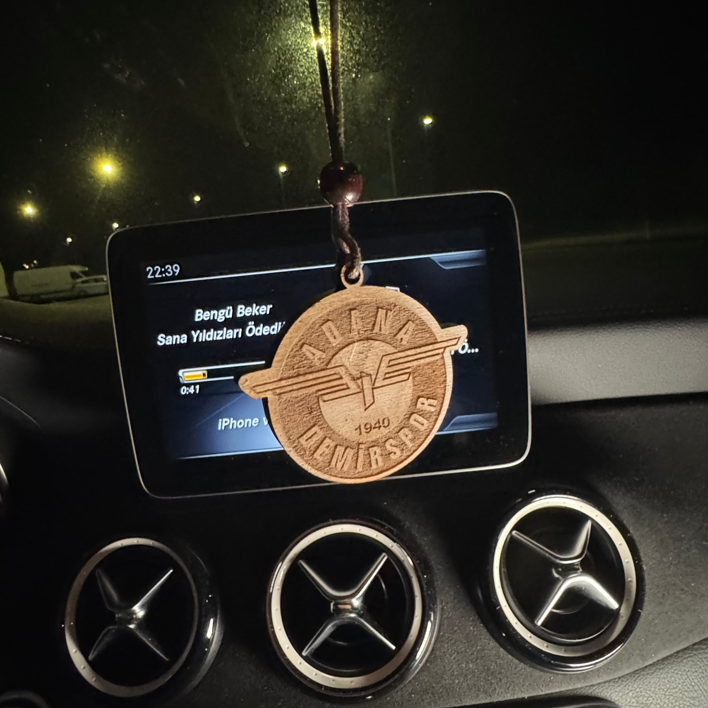 Auto Anhänger Adana Demirspor